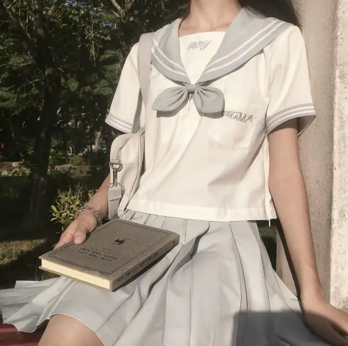 爱自皮肤
